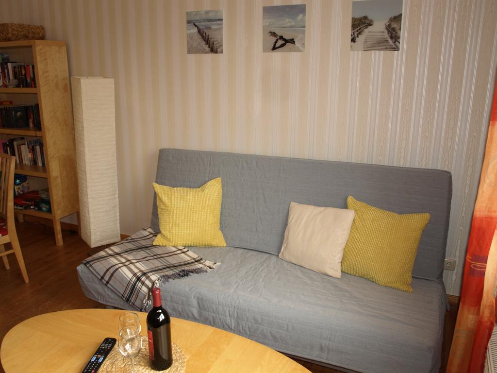 Haus Ostseeatoll Apartment Rostock Exterior photo